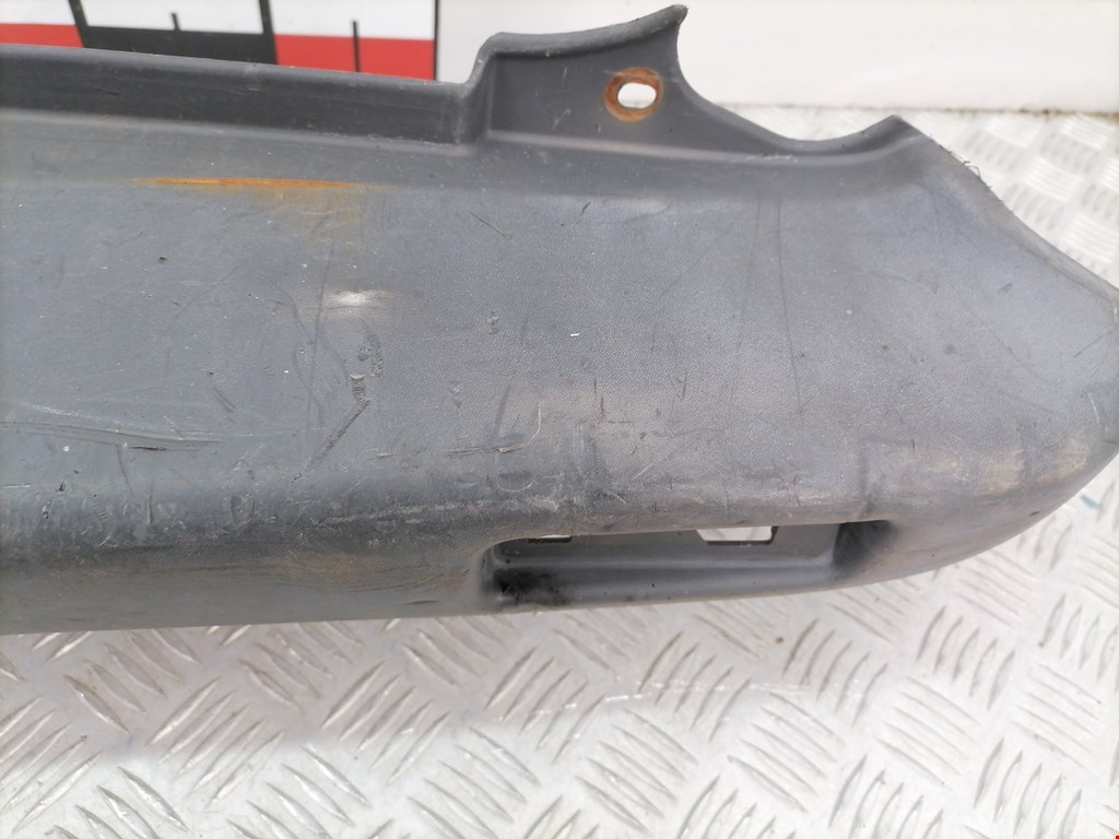 Бампер задний RENAULT Trafic II 2001-2014