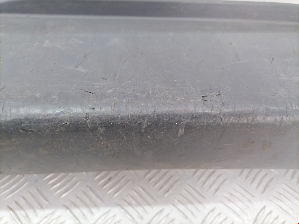 Бампер задний RENAULT Trafic II 2001-2014