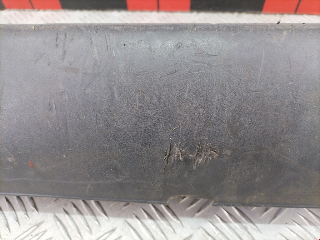 Бампер задний RENAULT Trafic II 2001-2014