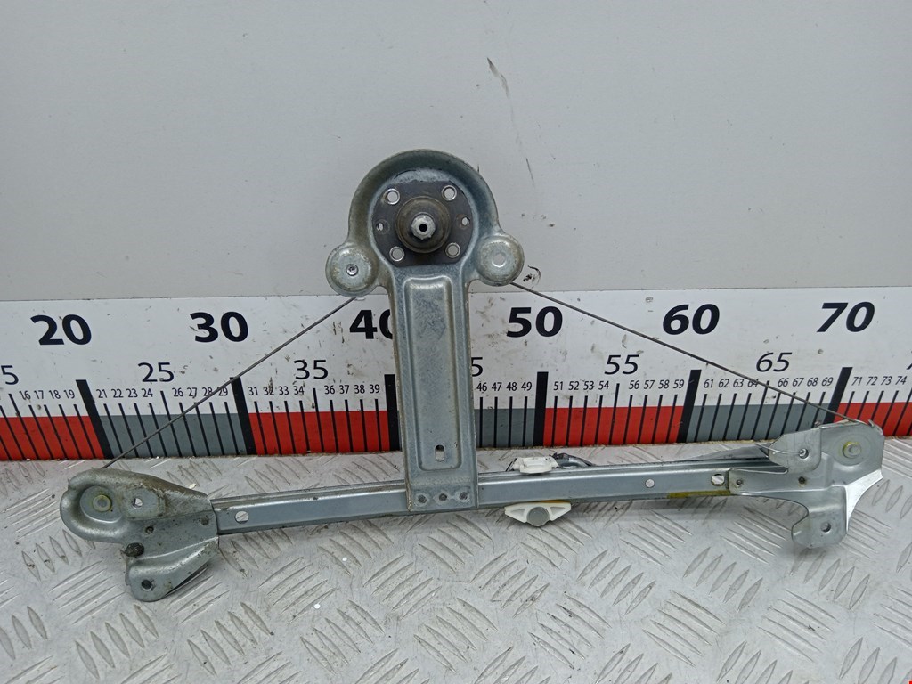 Стеклоподъемник задний правый OPEL Astra H/Family 2004-2015