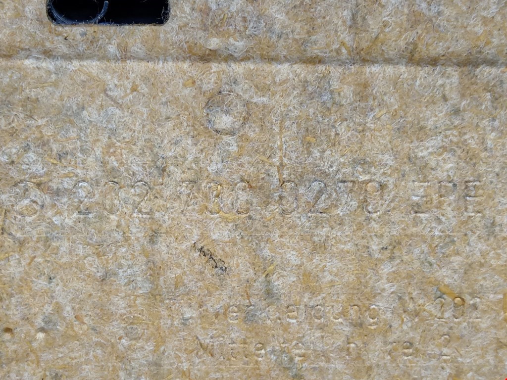 Обшивка двери задняя правая MERCEDES-BENZ C-Class C-klasse W202 1993-2000