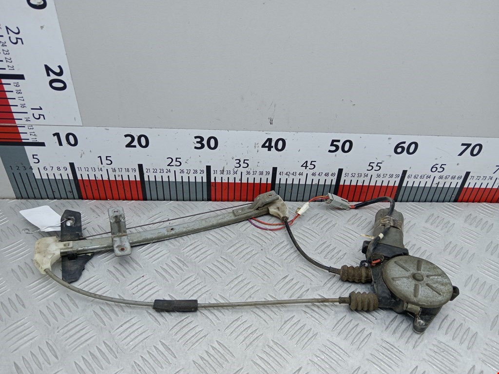 Стеклоподъемник задний правый HONDA Civic 1991-1995