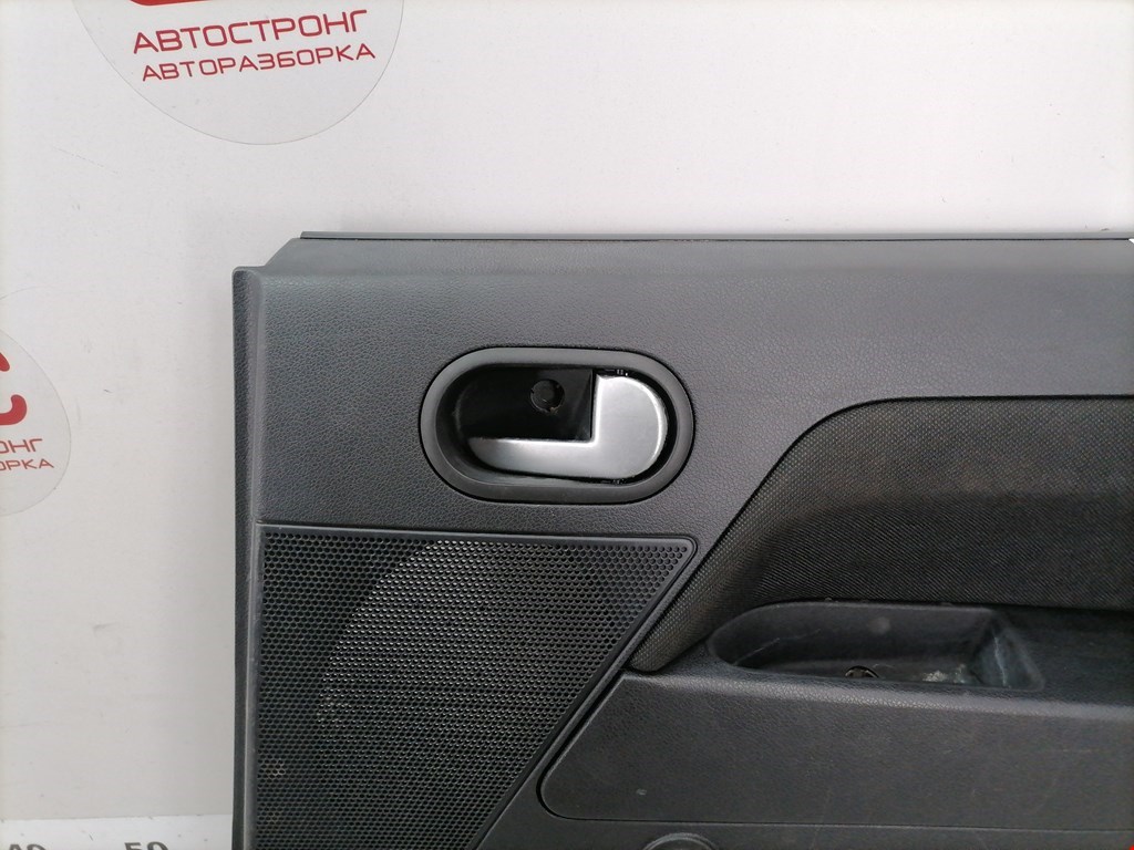 Обшивка двери задняя правая FORD Fusion 2002-2012