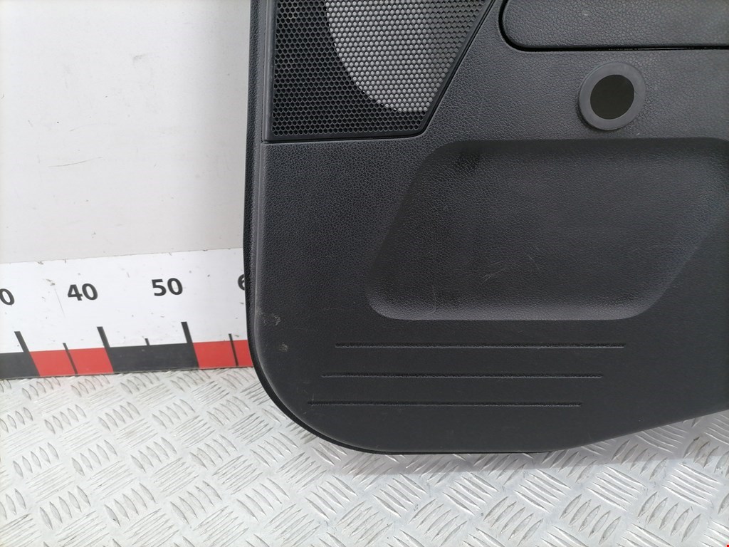 Обшивка двери задняя правая FORD Fusion 2002-2012