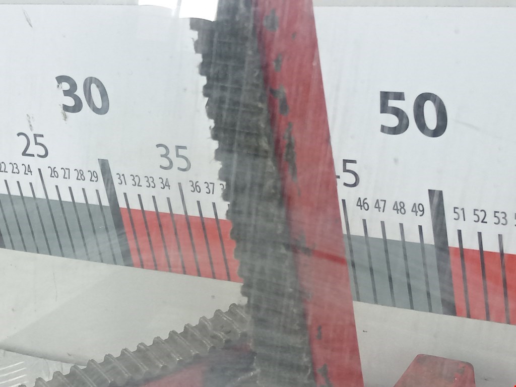 Стекло двери переднее левое LIFAN Solano 620\630 2010-2016