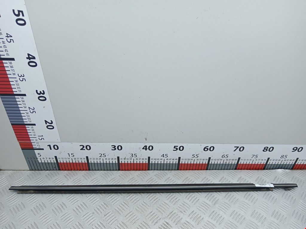 Накладка декоративная (молдинг) стекла двери передней левой Lifan Solano 1 (2008-2016)