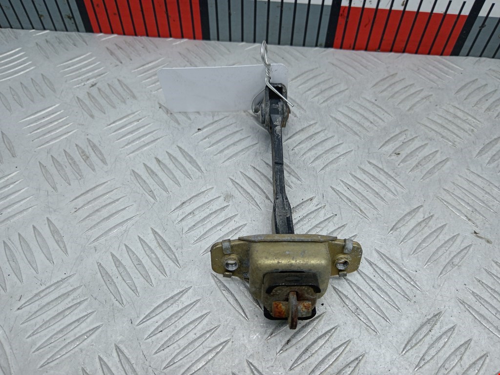Ограничитель открывания двери TOYOTA Corolla E110 1997-2002