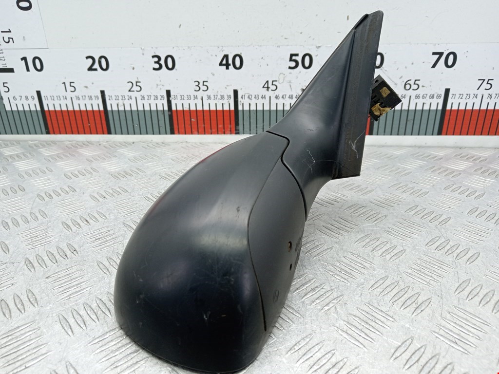 Зеркало правое AUDI A4 B5 1995-2001