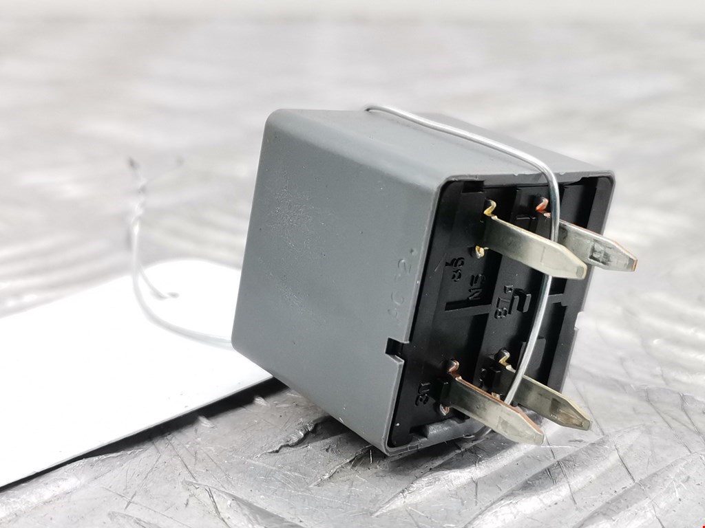 Реле KIA Carens 1999-2002