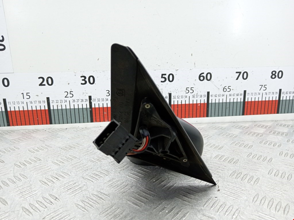 Зеркало правое AUDI A4 B5 1995-2001