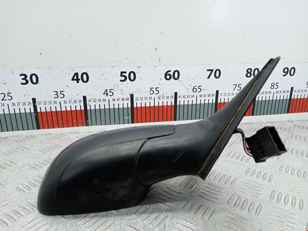 Зеркало правое AUDI A4 B5 1995-2001