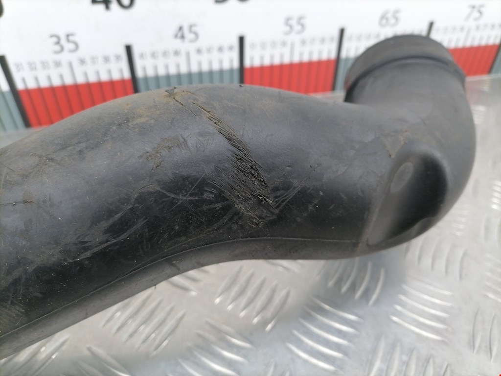 Патрубок воздушного фильтра JEEP Patriot 2007-2017