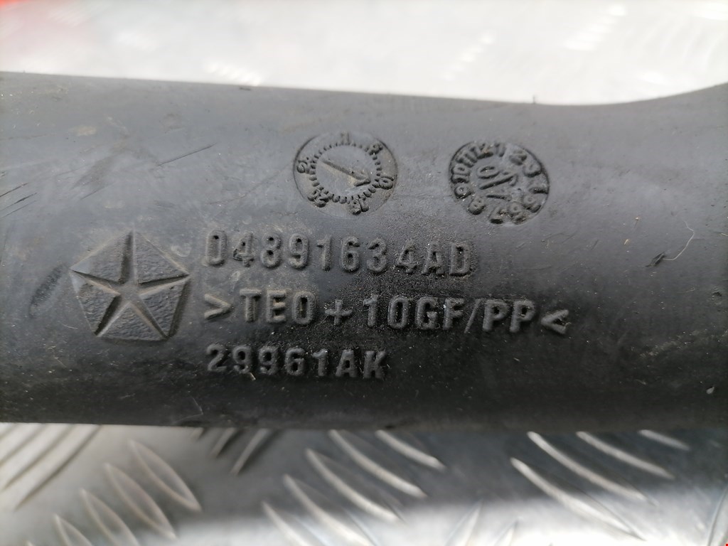 Патрубок воздушного фильтра JEEP Patriot 2007-2017