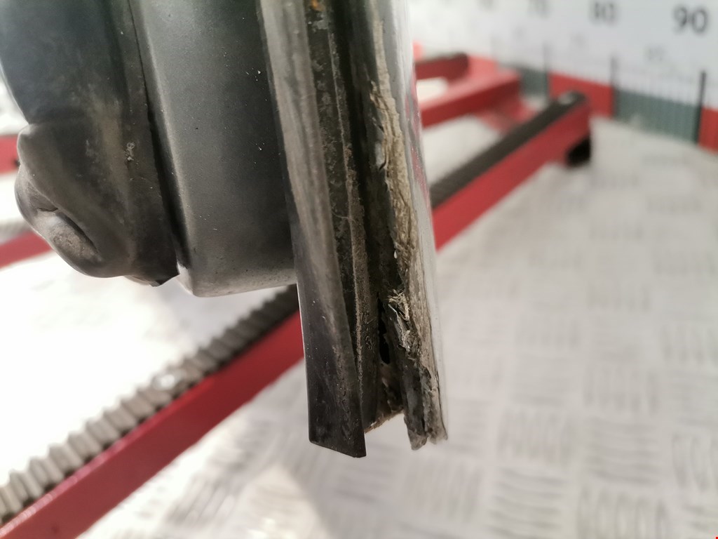 Дверь раздвижная правая PONTIAC Trans Sport 1989-1996