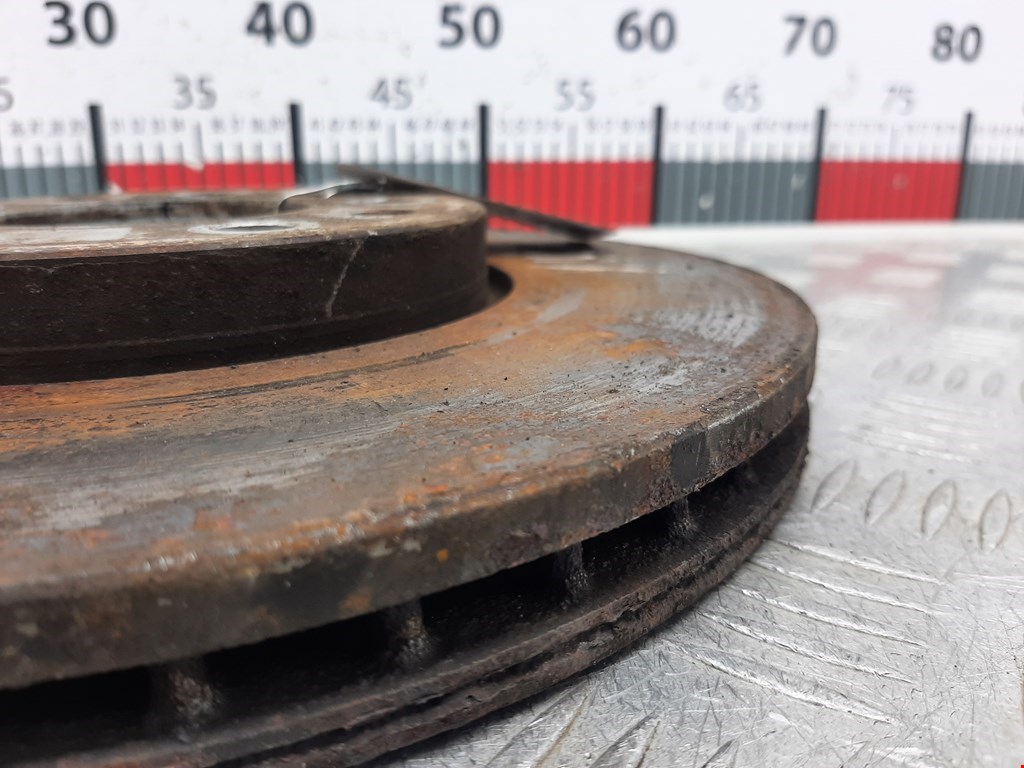 Диск тормозной передний OPEL Signum 2003-2008