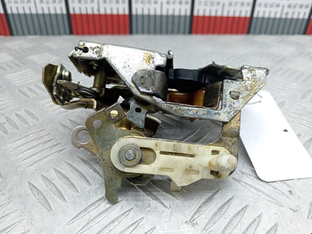 Замок двери сдвижной PONTIAC Trans Sport 1989-1996