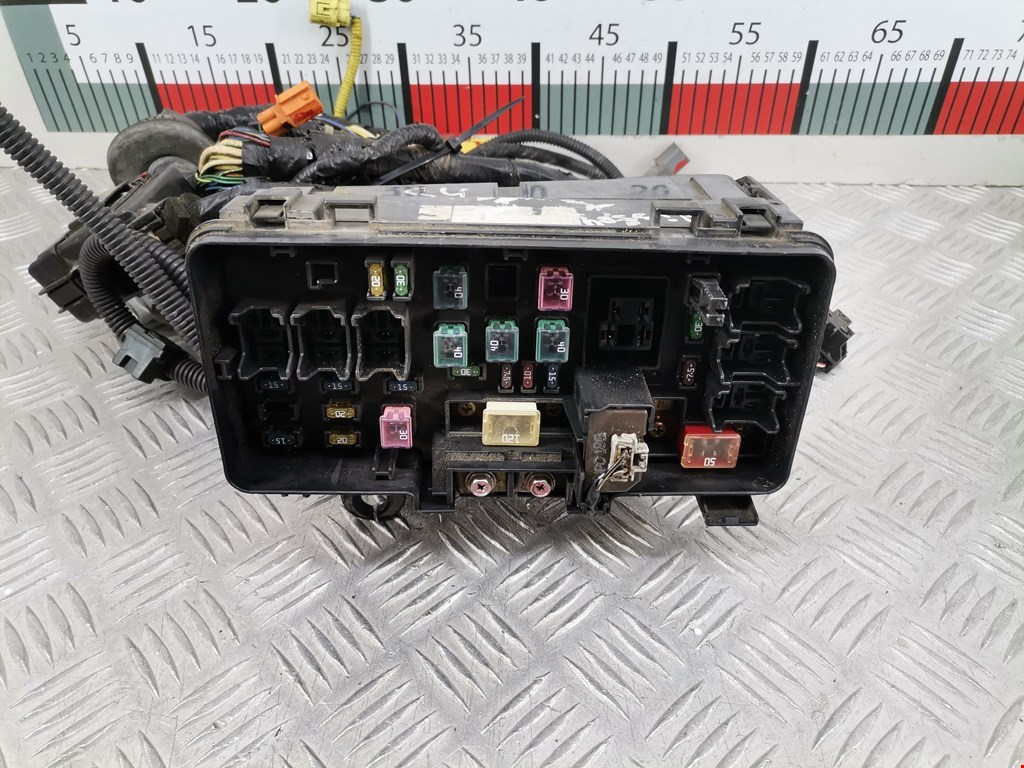 Датчик уровня в бачок омывателя HONDA Odyssey 1999-2003