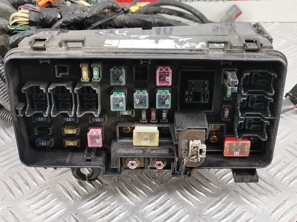 Датчик уровня в бачок омывателя HONDA Odyssey 1999-2003