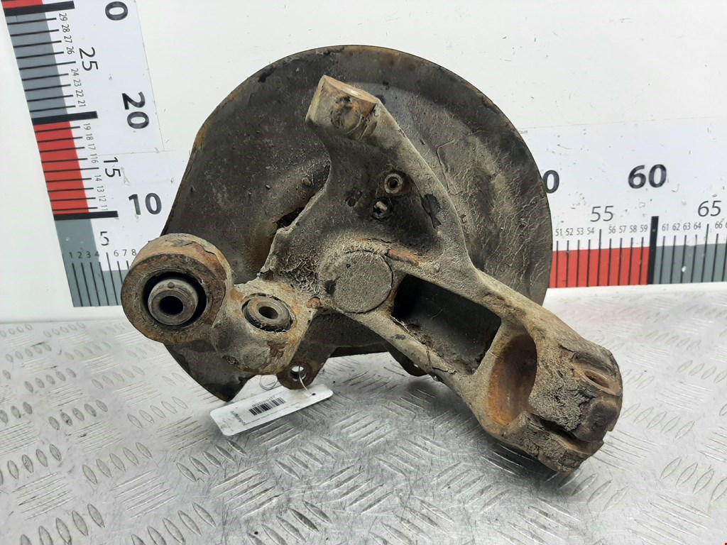 Ступица задняя левая FORD Cougar 1998-2002