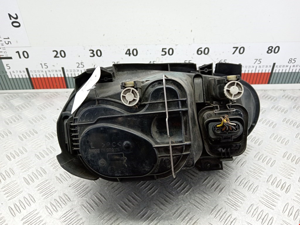 Фара левая VOLKSWAGEN Golf IV 1997-2003