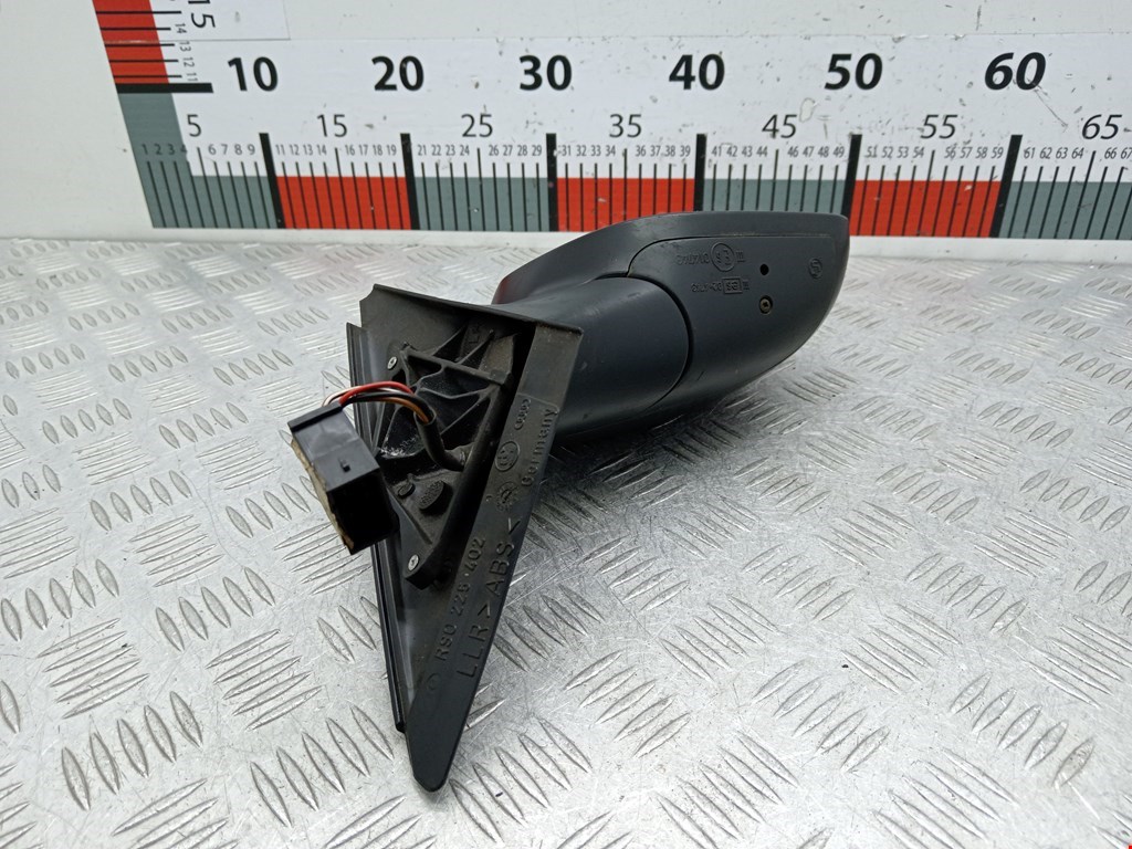 Зеркало правое AUDI A4 B5 1995-2001