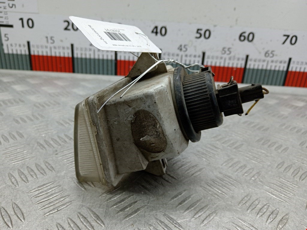 Фара противотуманная левая (ПТФ) VOLKSWAGEN Polo III 1994-2001