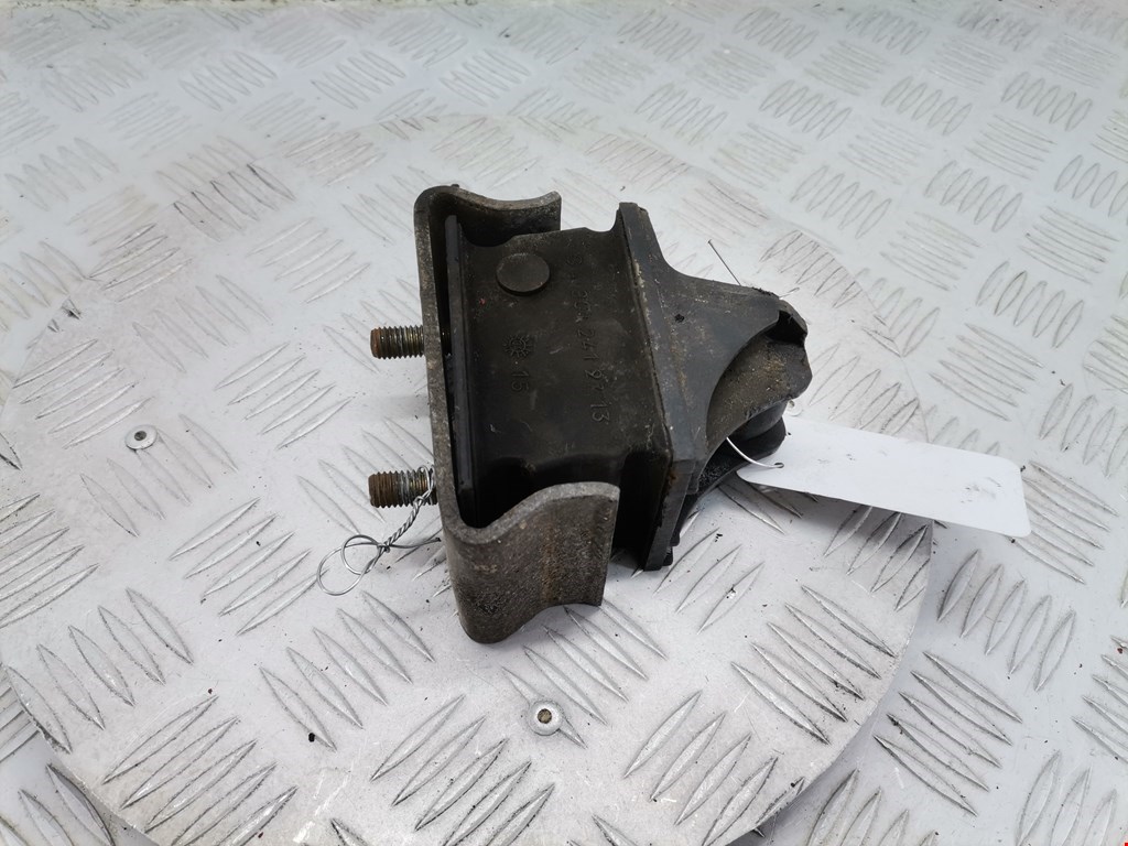 Подушка (опора) крепления двигателя Mercedes Sprinter 1 (W901-905) (1995-2006)