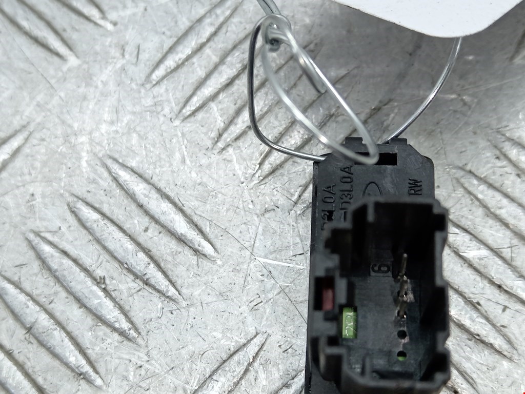 Кнопка аварийной сигнализации (аварийки) FORD Mondeo III 2000-2007