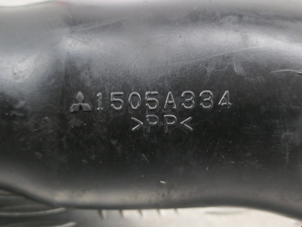 Патрубок воздушного фильтра MITSUBISHI Outlander XL 2006-2012