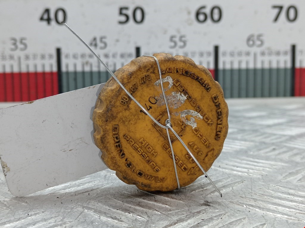 Крышка расширительного бачка Opel Omega B (1994-2004)