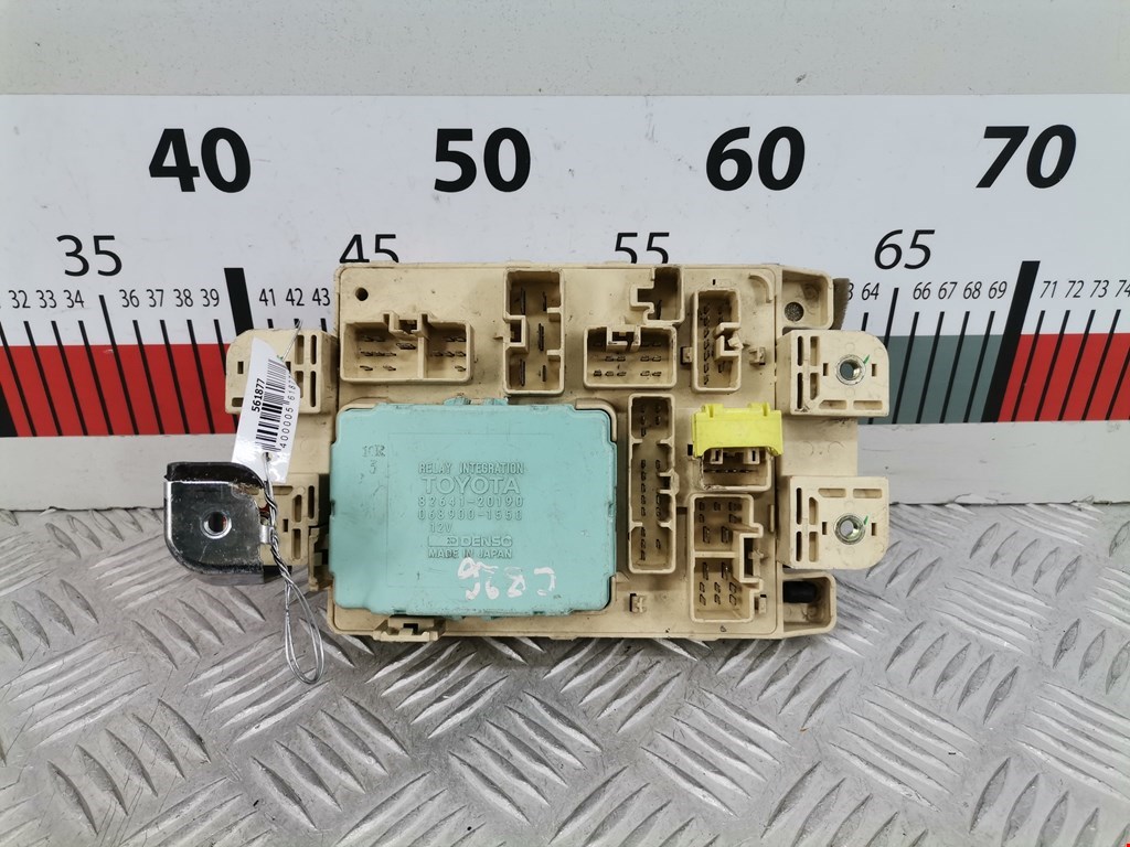 Датчик уровня в бачок омывателя TOYOTA RAV 4 XA10 1994-2000