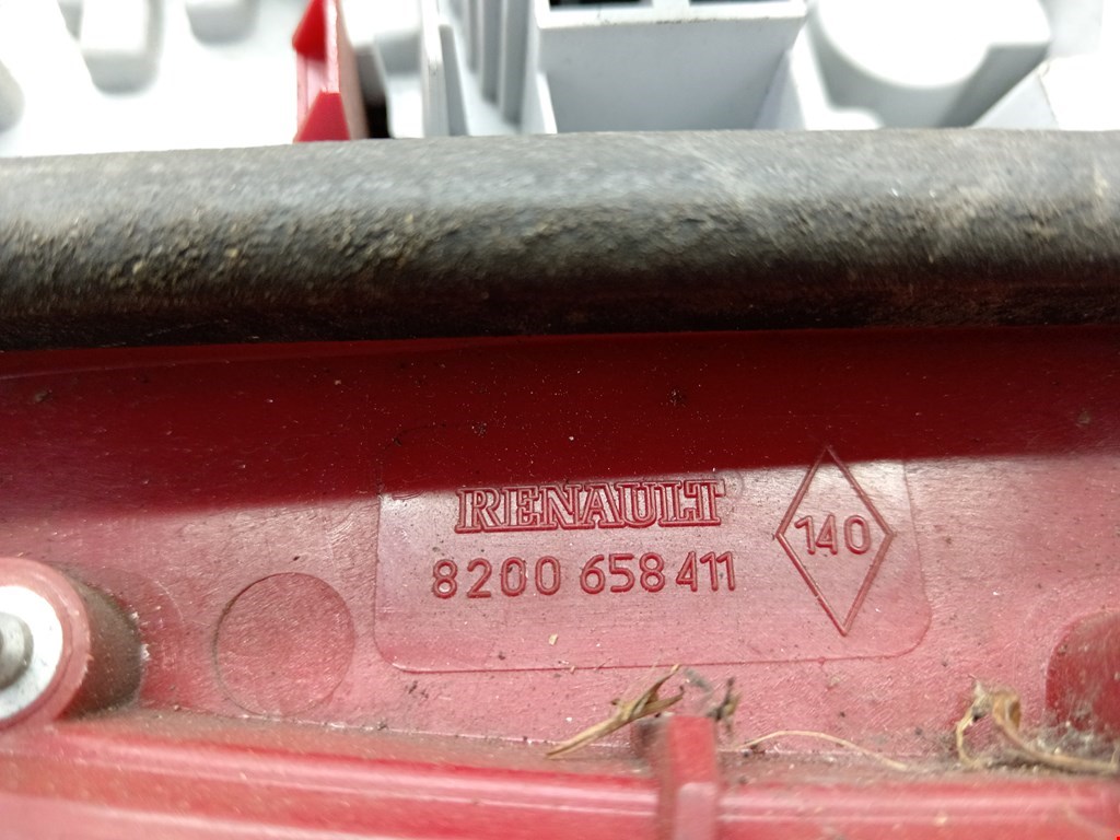 Фонарь задний левый RENAULT Modus 2004-2012