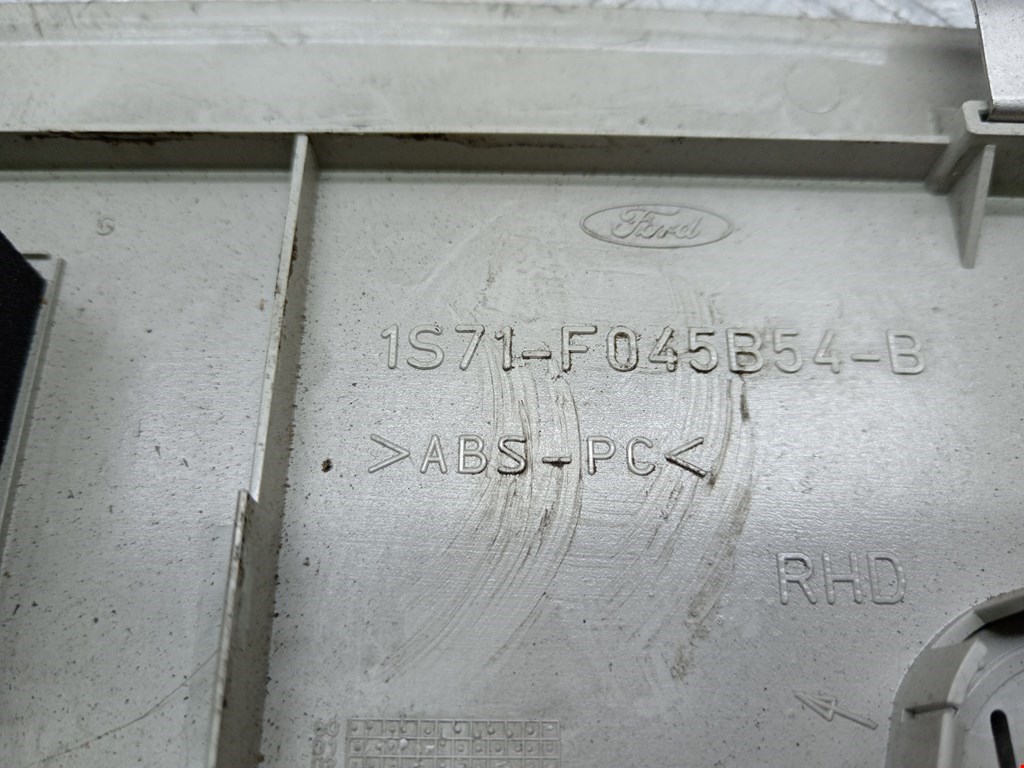 Плафон салонный (салона фонарь) FORD Mondeo III 2000-2007