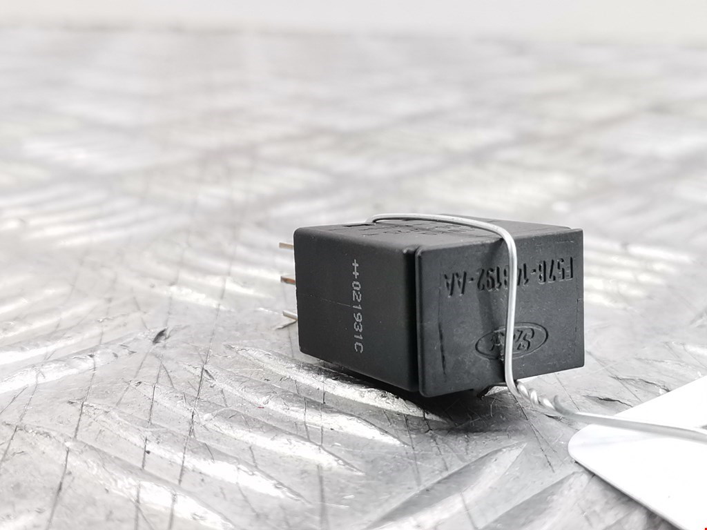 Реле FORD Focus I 1998-2005