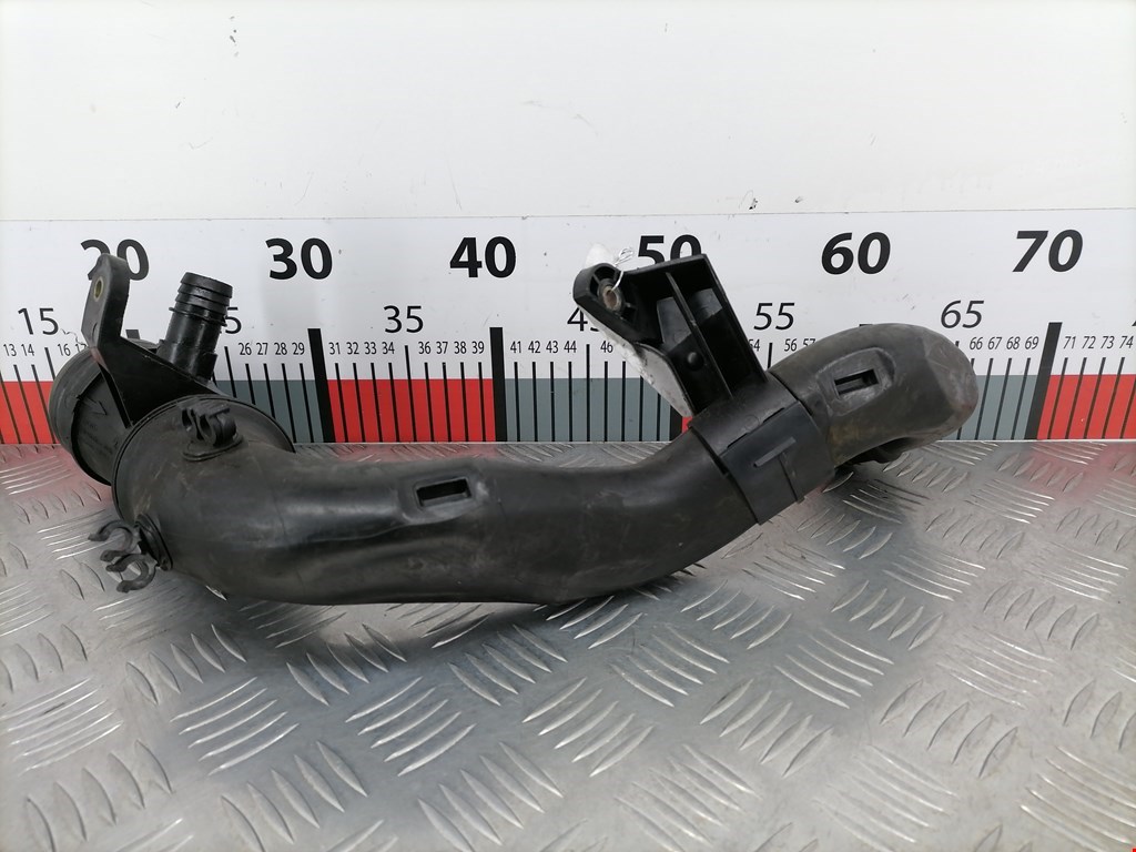 Патрубок воздушного фильтра AUDI A3 8L 1996-2003