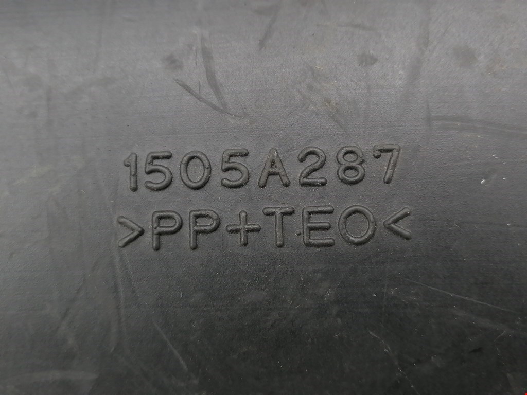 Патрубок воздушного фильтра MITSUBISHI Outlander XL 2006-2012