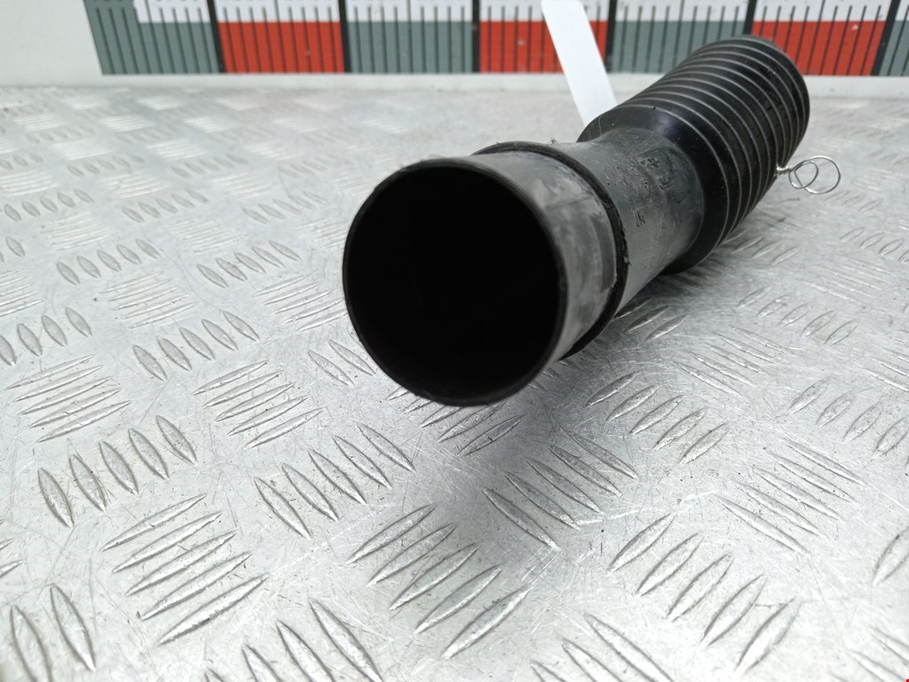 Патрубок воздушного фильтра FIAT Punto II (188) 1999-2007