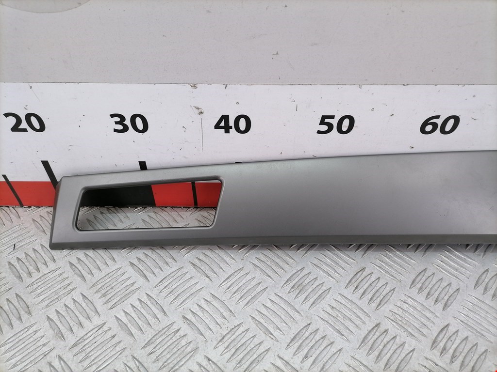 Накладка декоративная BMW 3er E90/E91 2005-2012