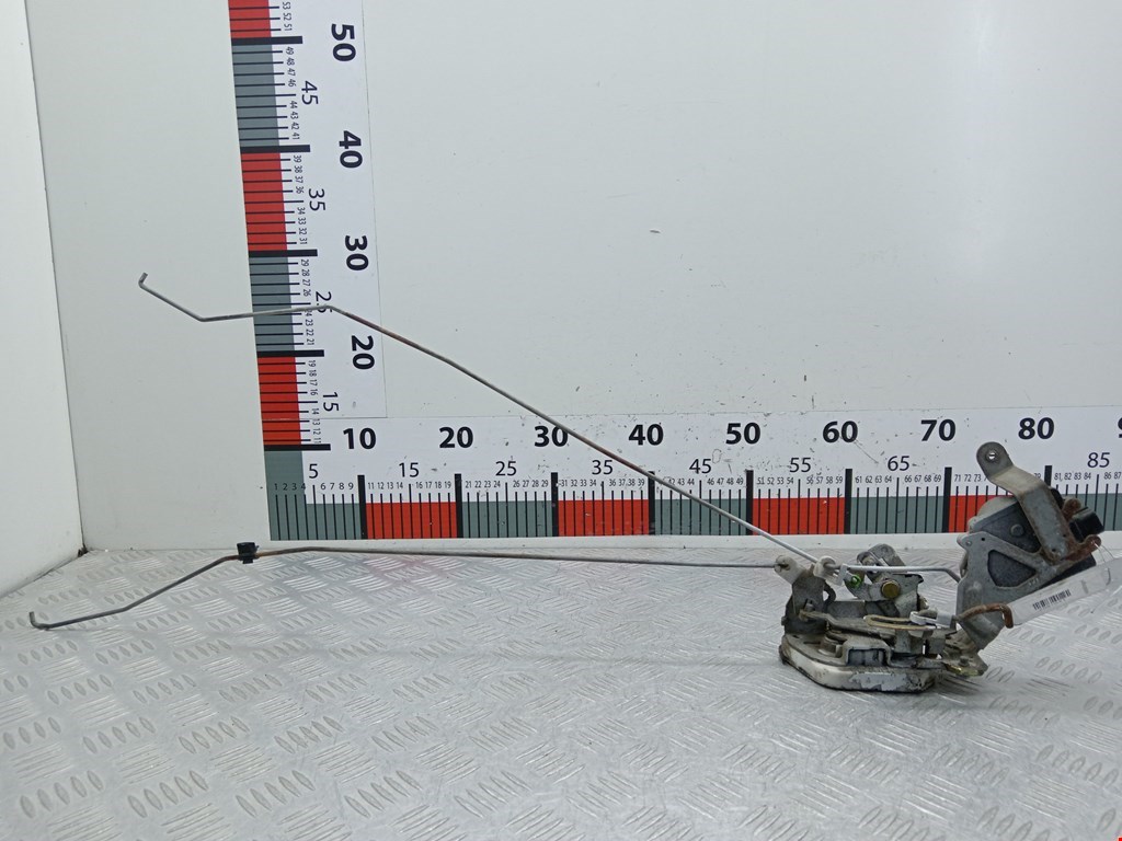 Замок двери задней правой MITSUBISHI Galant VIII 1996-2006