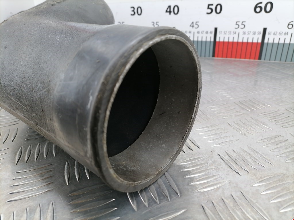 Патрубок воздушного фильтра IVECO EuroCargo I 1991-2002