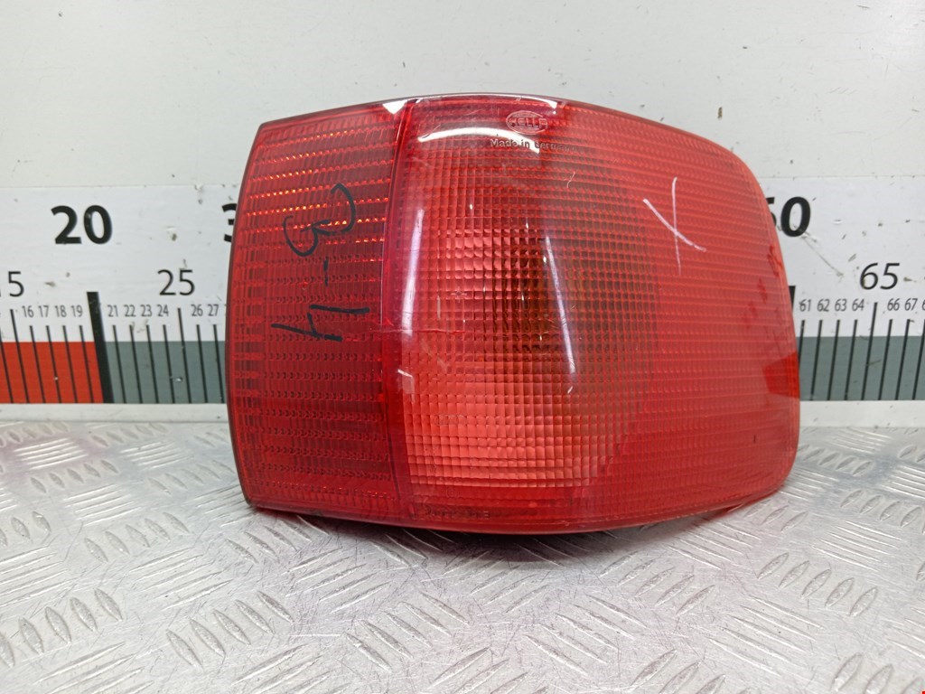 Фонарь задний правый AUDI 80 B4 1991-1996