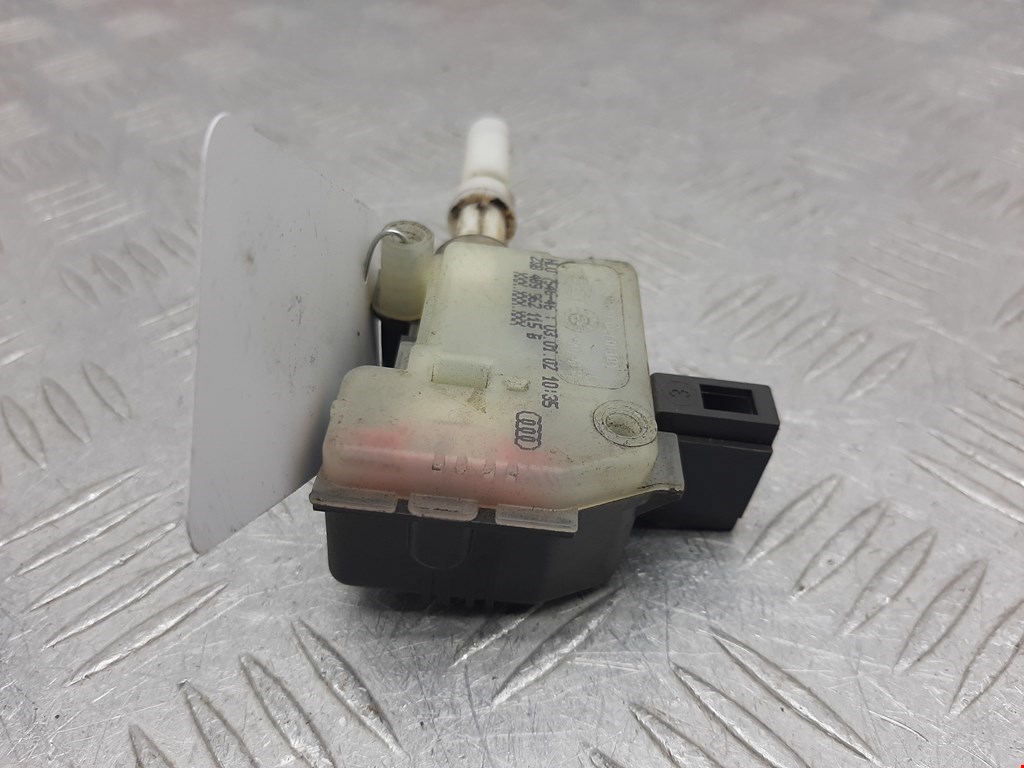 Активатор замка багажника SKODA Octavia A4 1U- 1997-2010