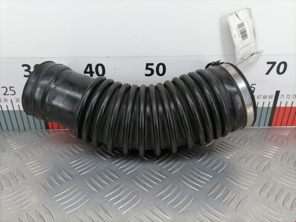 Патрубок воздушного фильтра FORD Mondeo I 1993-1996