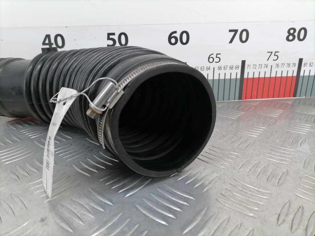 Патрубок воздушного фильтра FORD Mondeo I 1993-1996