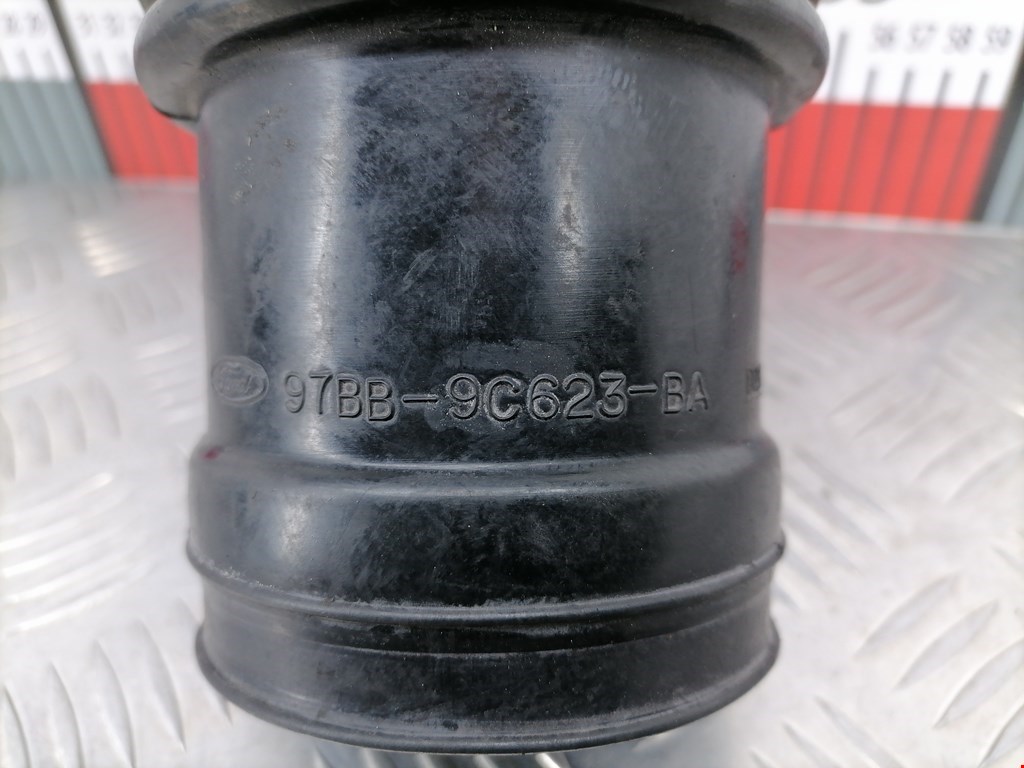 Патрубок воздушного фильтра FORD Mondeo I 1993-1996