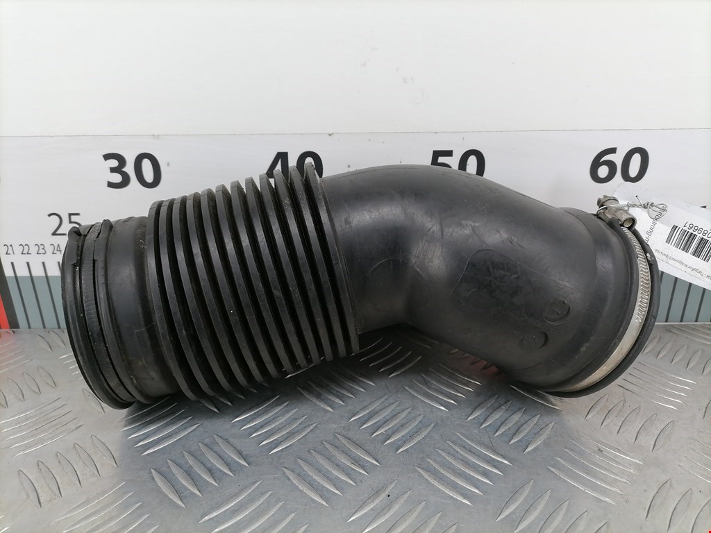 Патрубок воздушного фильтра PEUGEOT 407 2004-2010