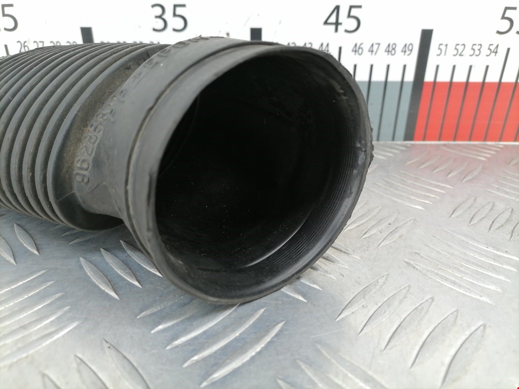 Патрубок воздушного фильтра PEUGEOT 206 1998-2012