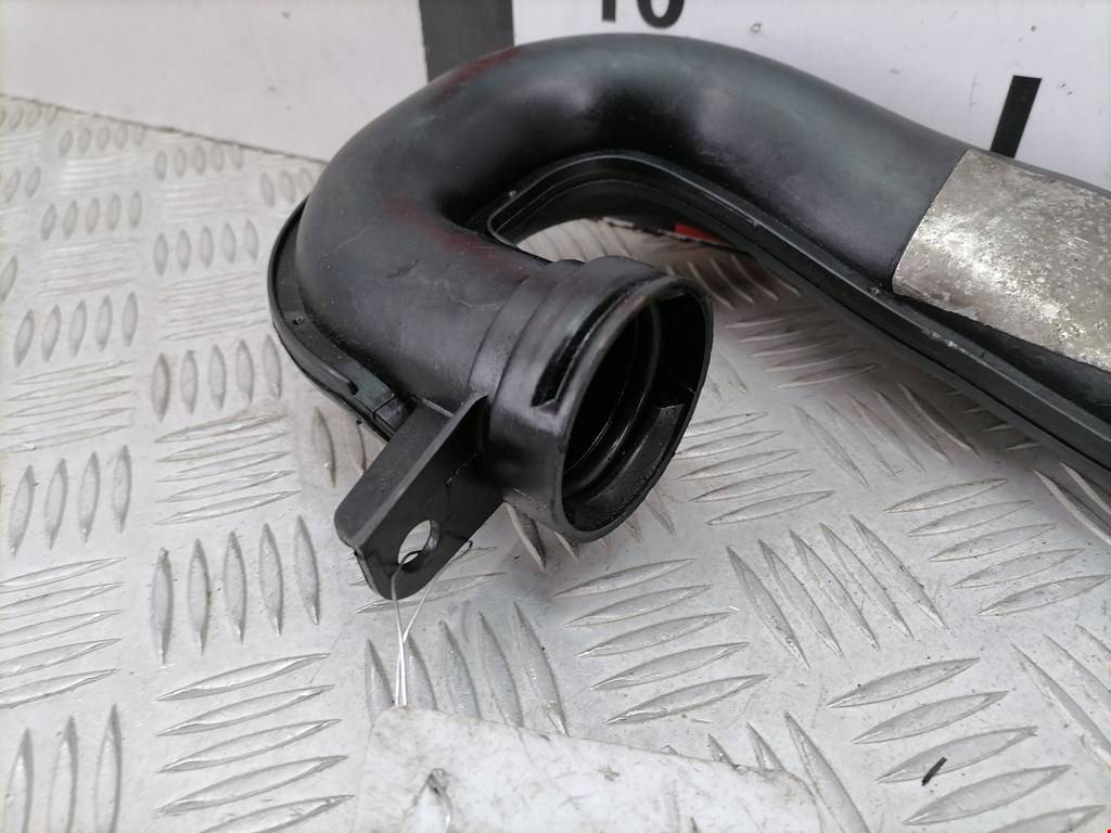 Патрубок воздушного фильтра PEUGEOT 206 1998-2012