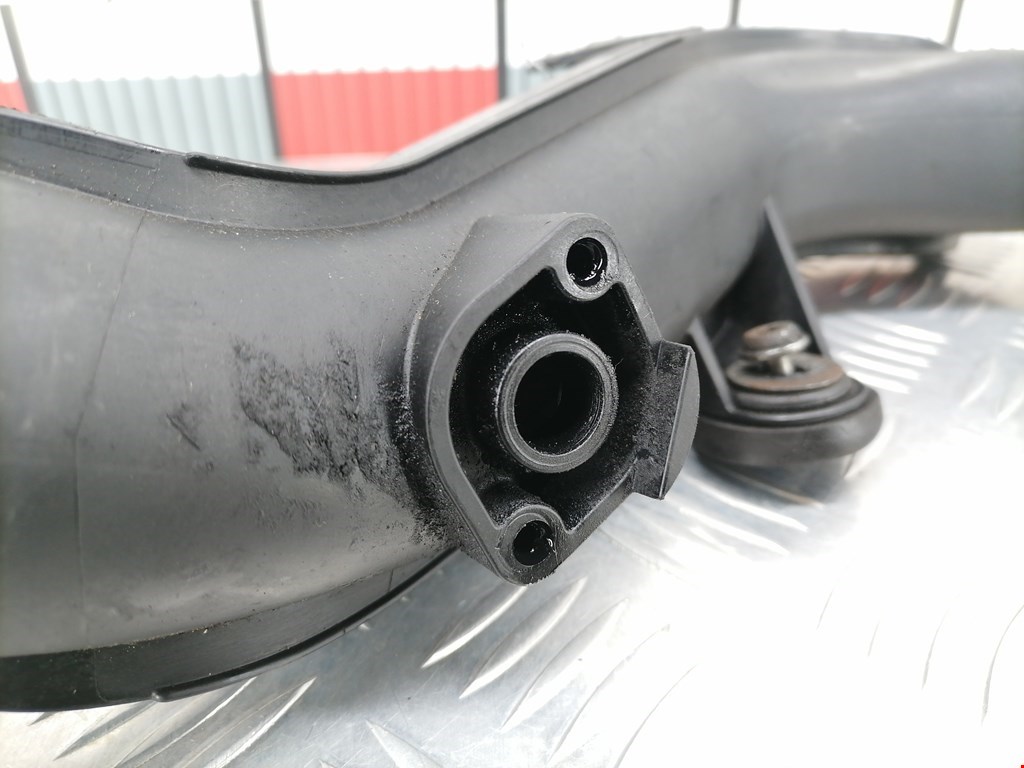 Патрубок ТНВД VOLKSWAGEN Passat B6 2005-2011