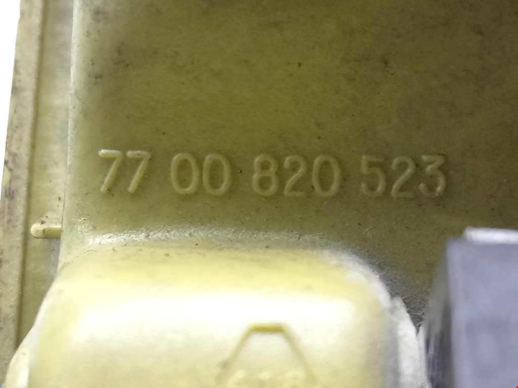 Ручка дверная передняя внутренняя левая RENAULT Kangoo 1997-2008